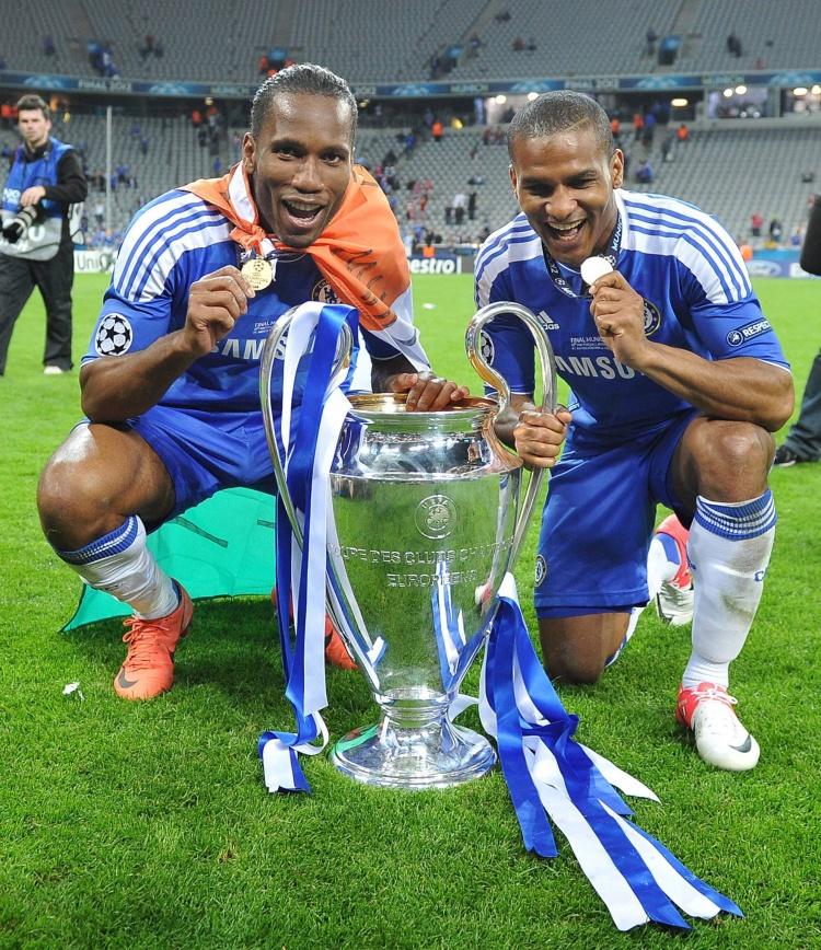 九游体育-德罗巴意外战胜MAD，重返赛场引爆全场！