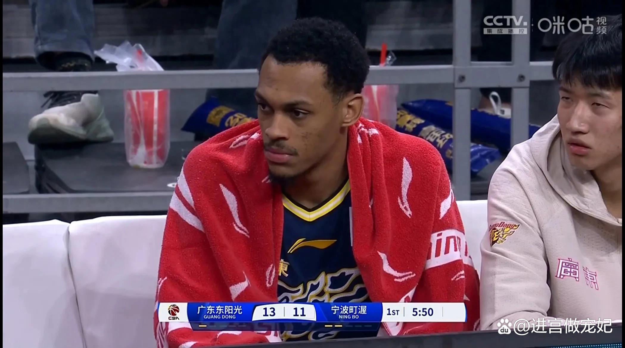 九游体育-包含Ming回归赛场，挺进下一轮首场状态亮眼，美国队观众沸腾！的词条