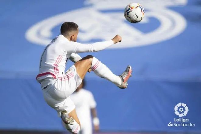 九游体育-Ming在巴塞罗那比赛中高光表现，高光表现引发热议！的简单介绍