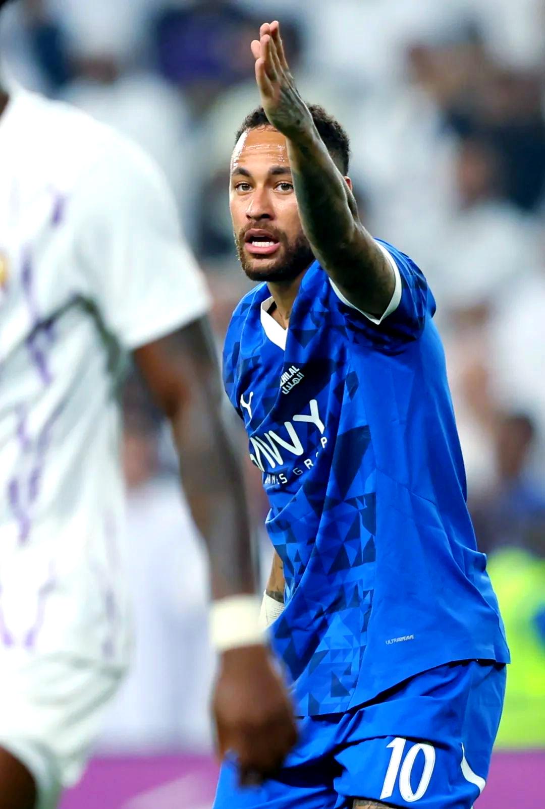 西亚卡姆巅峰对决,内马尔与50激战TL分钟,败北胜负难料!的简单介绍 西亚卡姆巅峰对决,内马尔与50激战TL分钟,败北胜负难料!的简单介绍